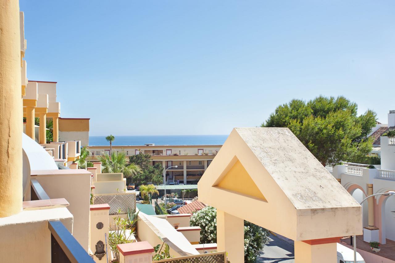 מארבלה Varios Apartamentos Romana Playa Elviria מראה חיצוני תמונה