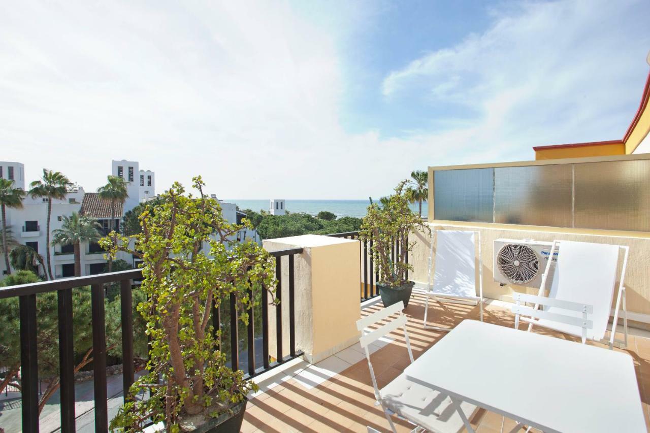 מארבלה Varios Apartamentos Romana Playa Elviria מראה חיצוני תמונה